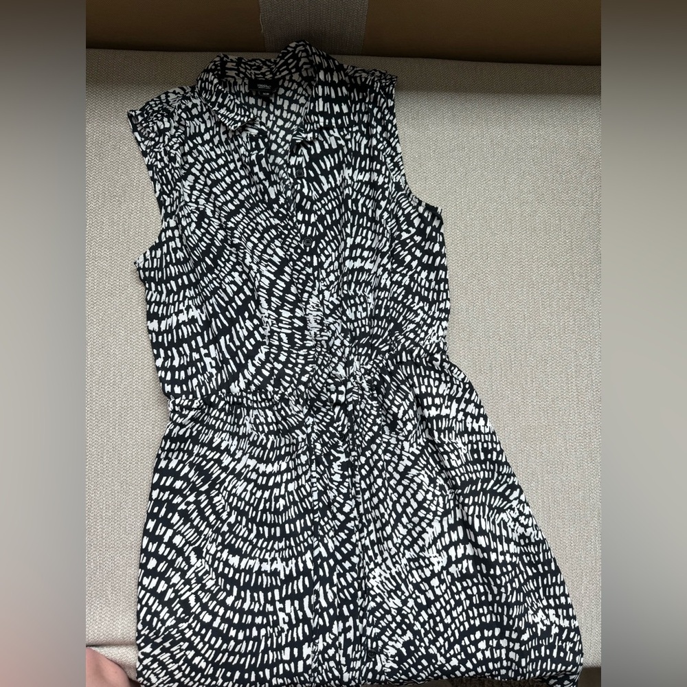 Massimo sleeveless collared dress